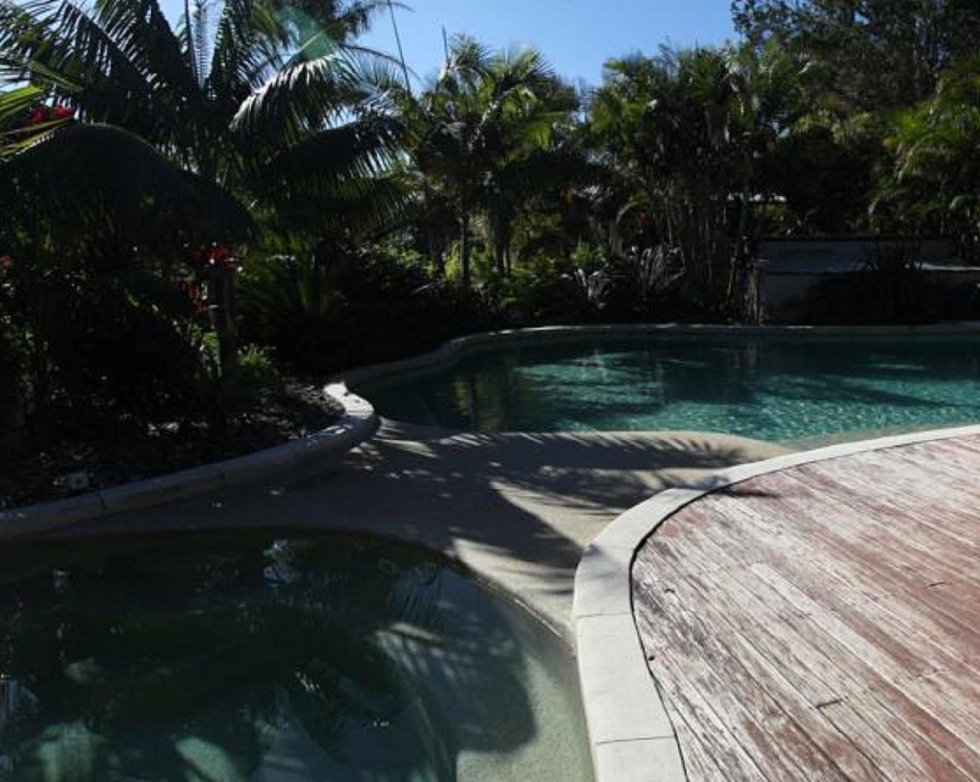 Mobys Beachside Retreat Blueys Beach Eksteriør billede