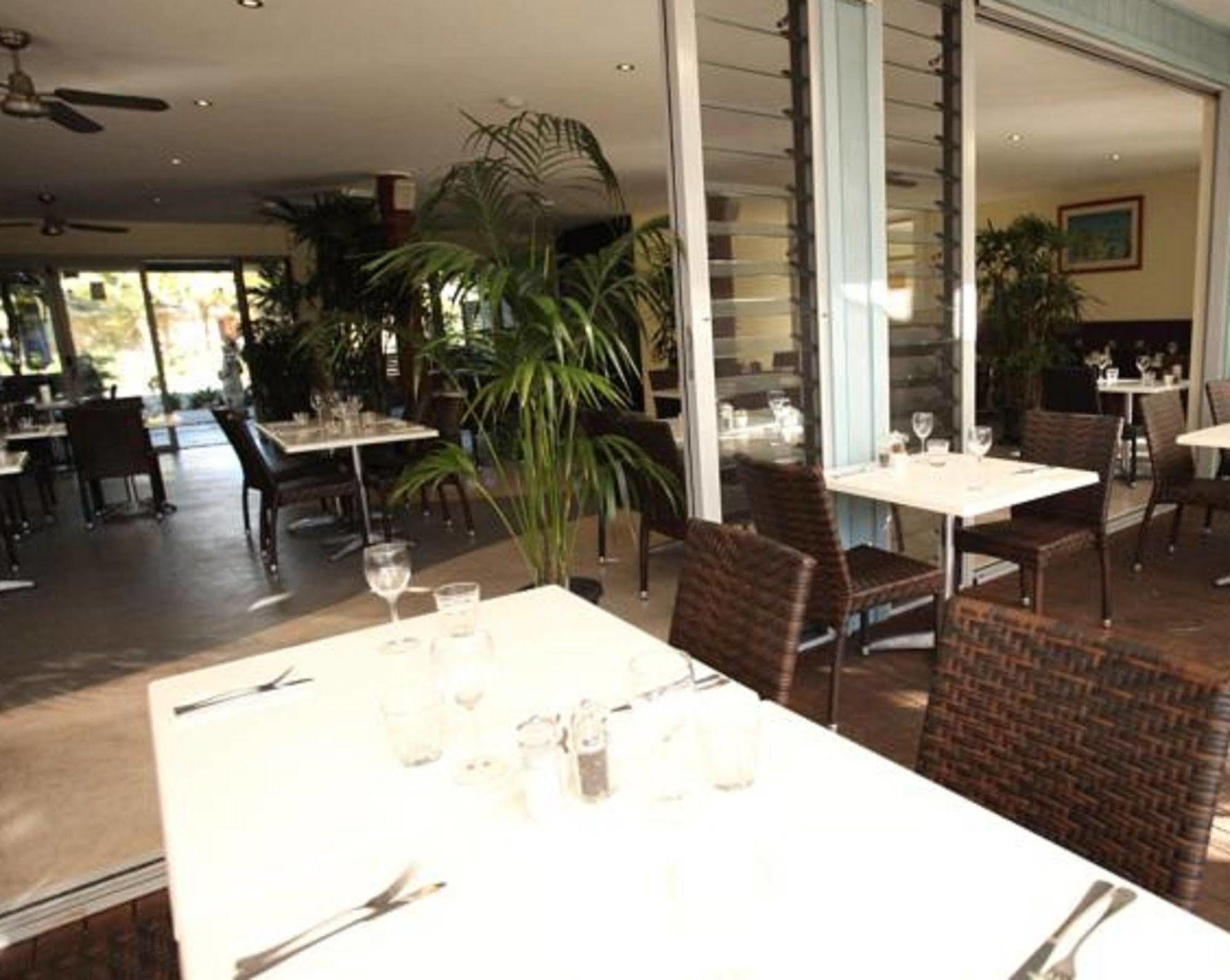 Mobys Beachside Retreat Blueys Beach Eksteriør billede